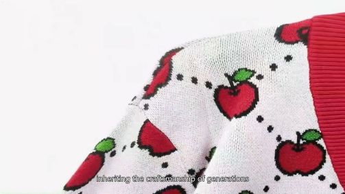 personnalisation de la jupe en tricot